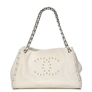 Chanel Lambskin Pearl Obsession Tote White